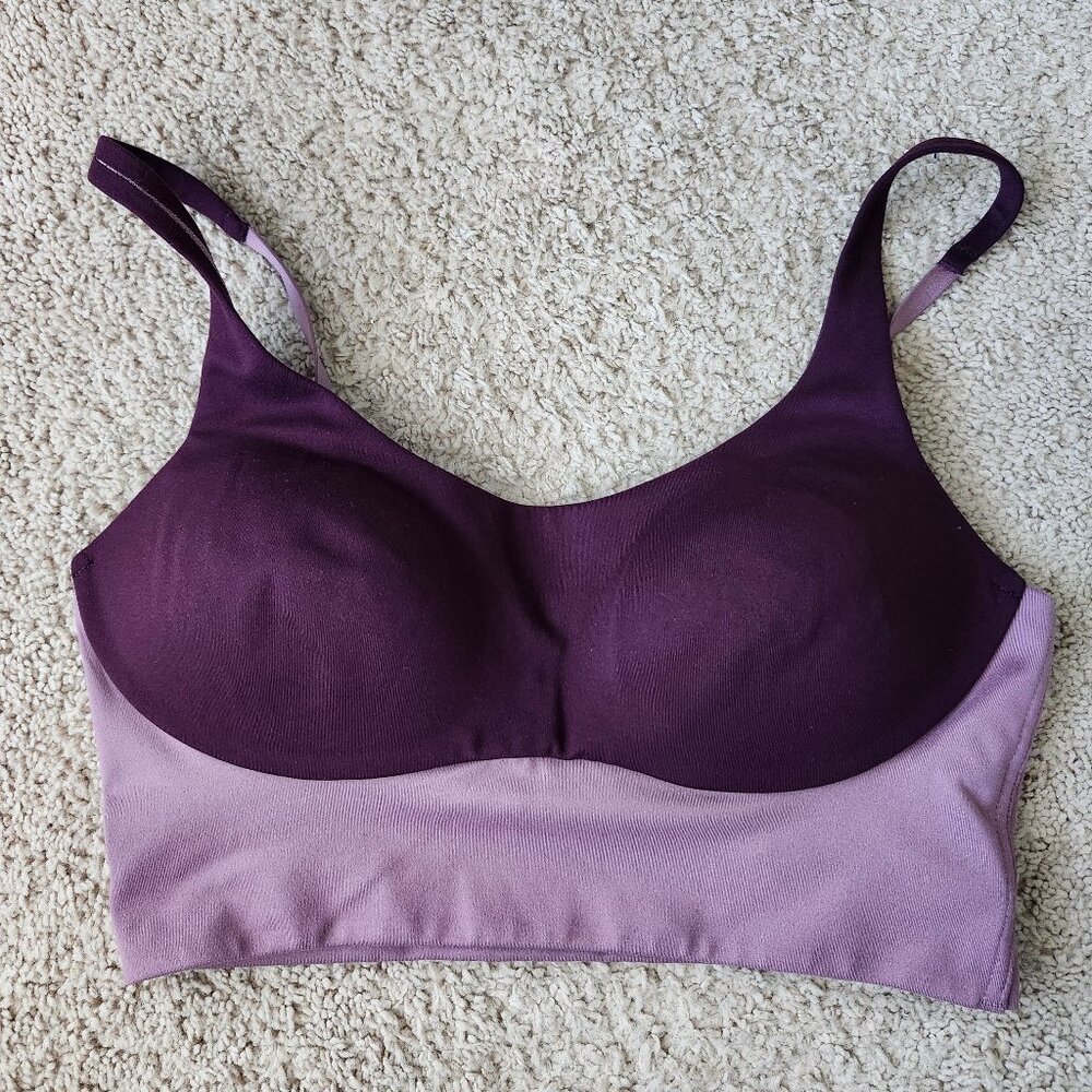 Victoria Secret Sports Bra Medium Impact Purple 2 Toned 34C